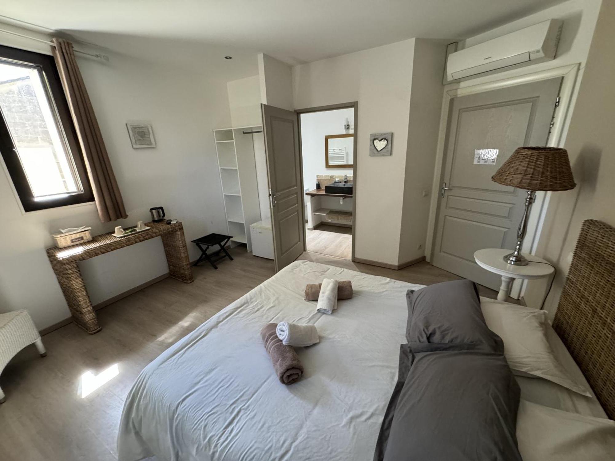 B&B Maison D'Hote Et Gite Mas D'Eymard Arles Camera foto